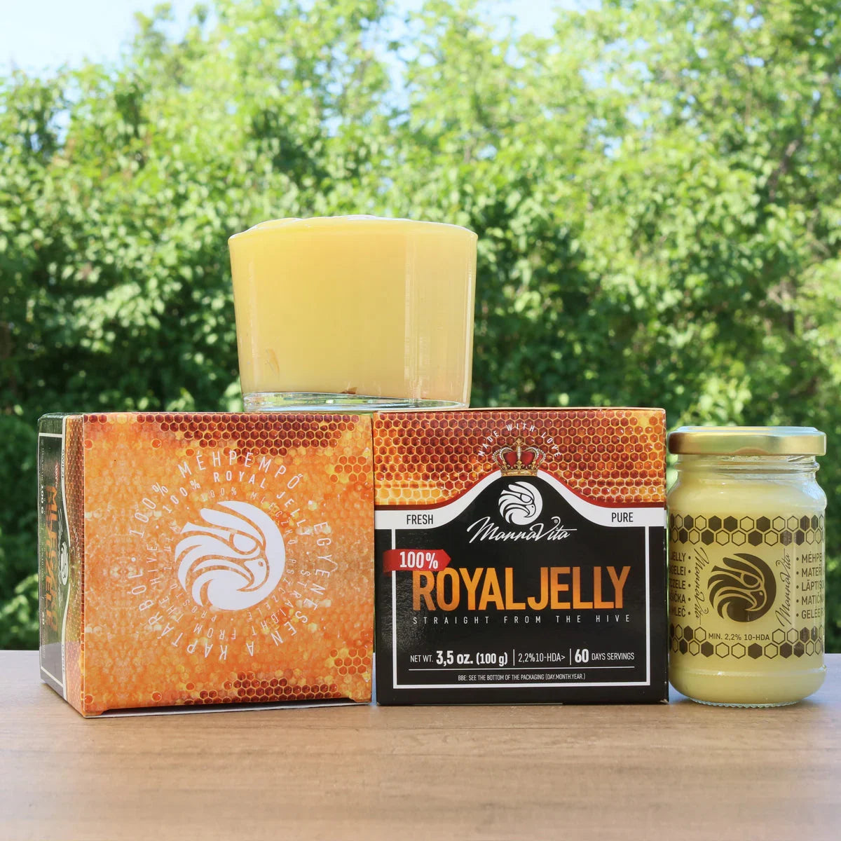 Mannavita fresh pure royal jelly • 2.2% 10-HDA • 100g - Mannavita