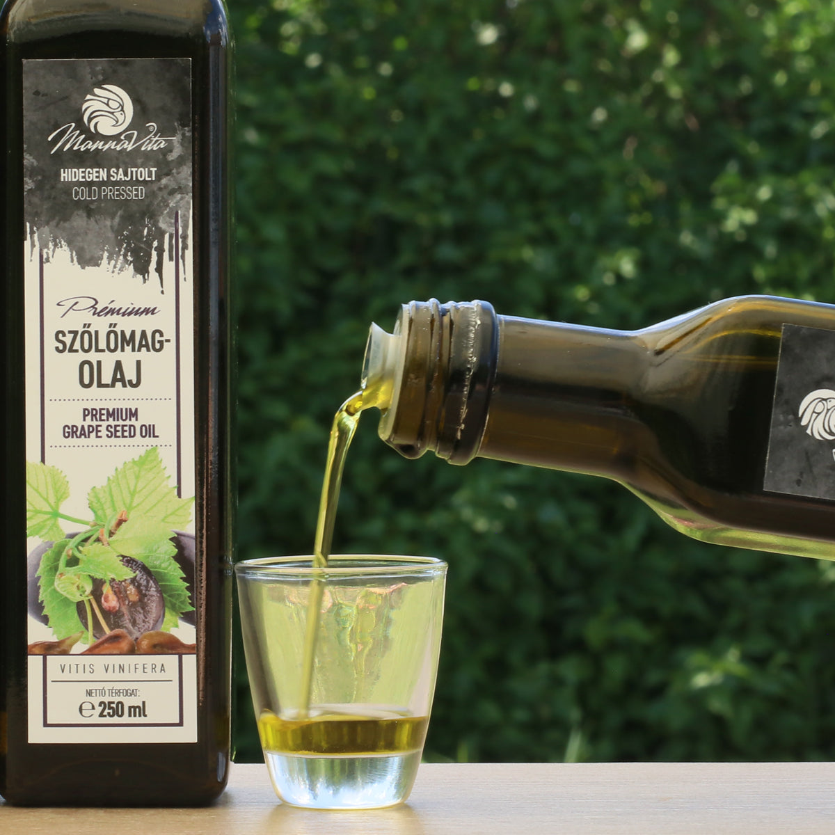 Mannavita Óleo de grainha de uva húngaro prensado a frio • 250 ml